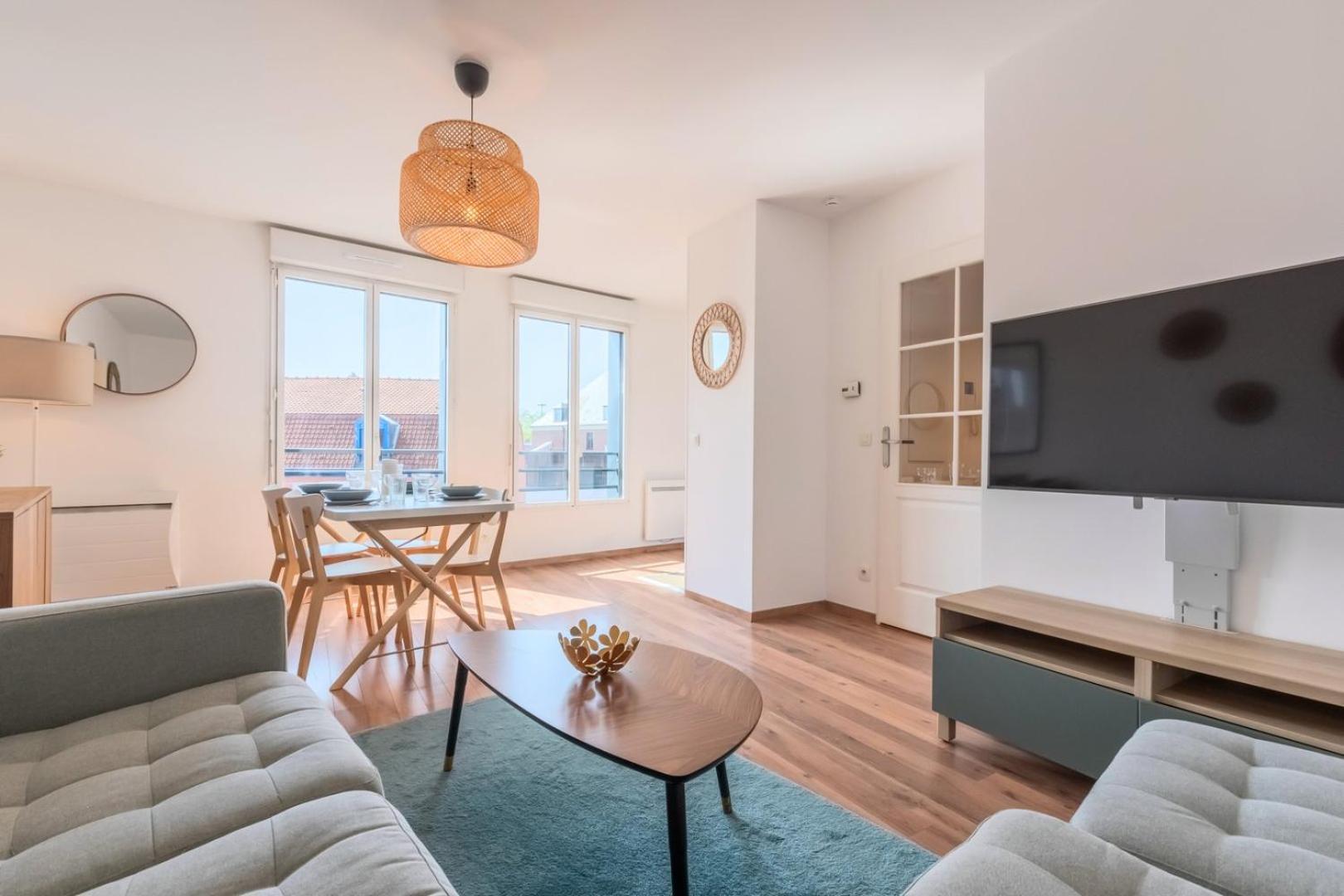Quiet 1 Bedroom Apartment Parking Old Lille Zewnętrze zdjęcie
