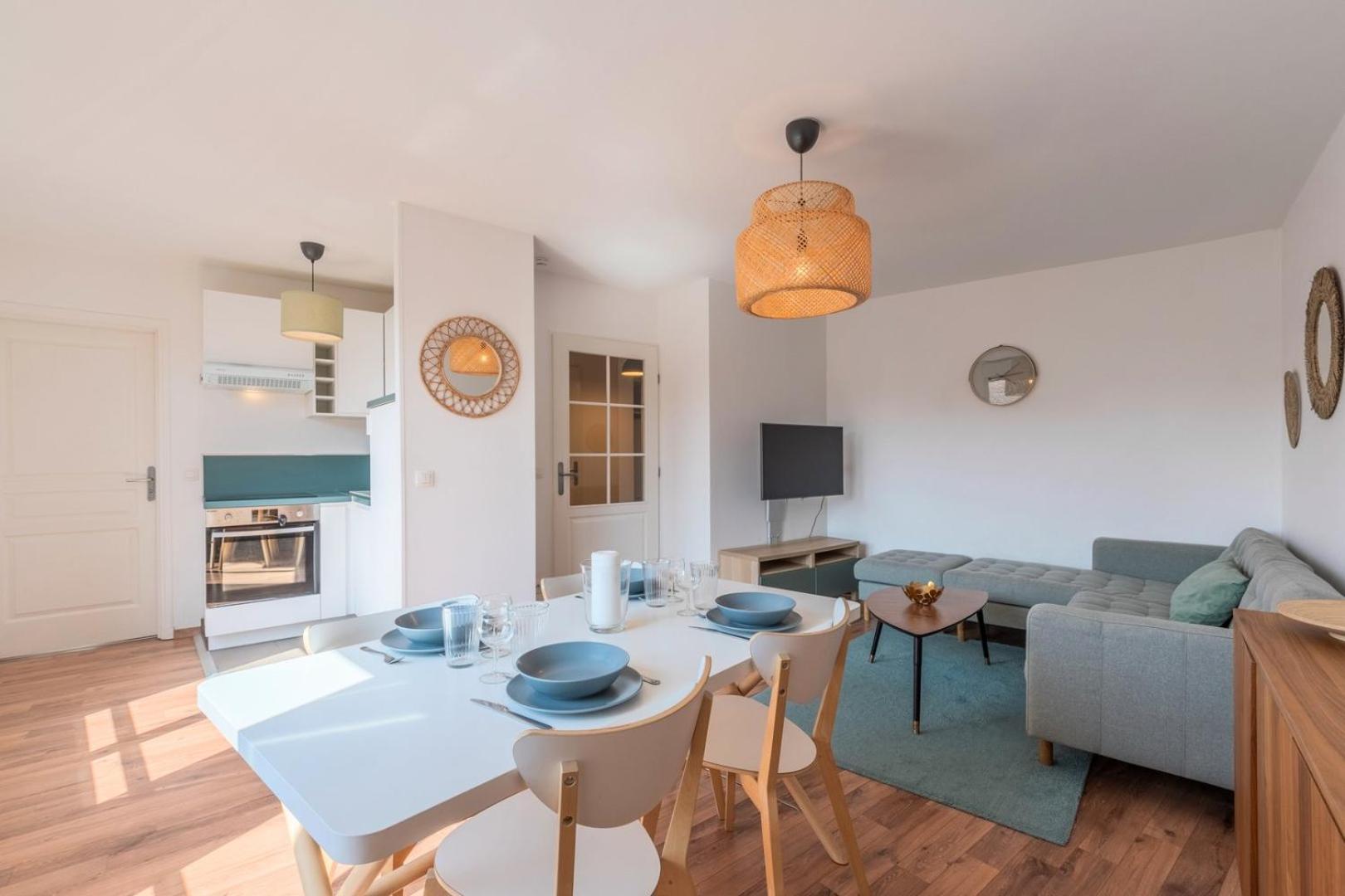 Quiet 1 Bedroom Apartment Parking Old Lille Zewnętrze zdjęcie